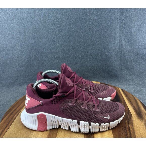 Nike Free Metcon 4 Women’s Sz 10 Shoes Beetroot Red White CZ0596-669 Crossfit - Picture 1 of 10